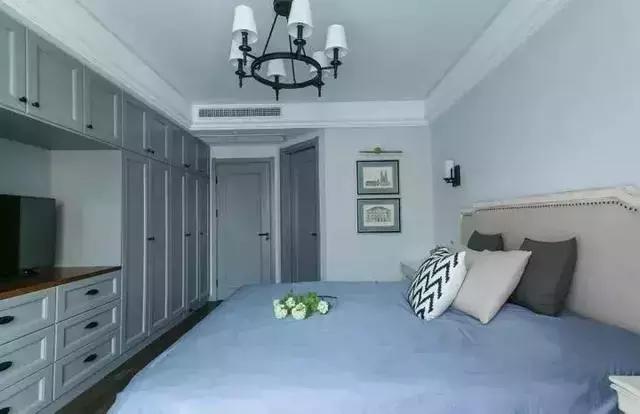 房门的颜色要和衣柜同一个颜色吗,门颜色的讲究和忌讳