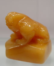 田黄石老料石头,田黄石物件图片