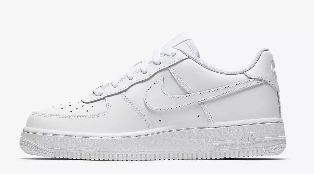 耐克阿迪核心竞争优势,耐克阿迪品牌争斗