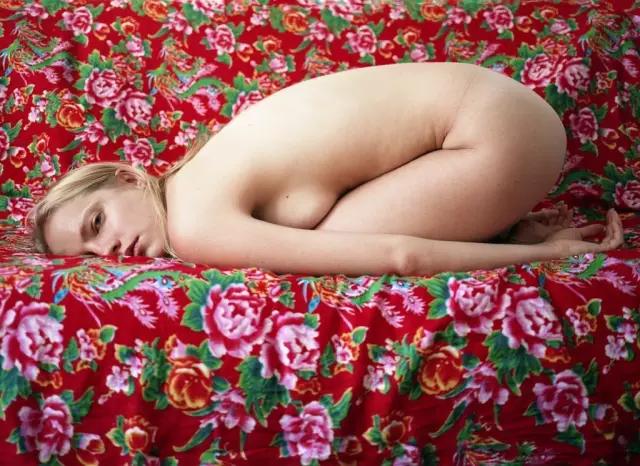 情色恰到好处，这才叫人体艺术