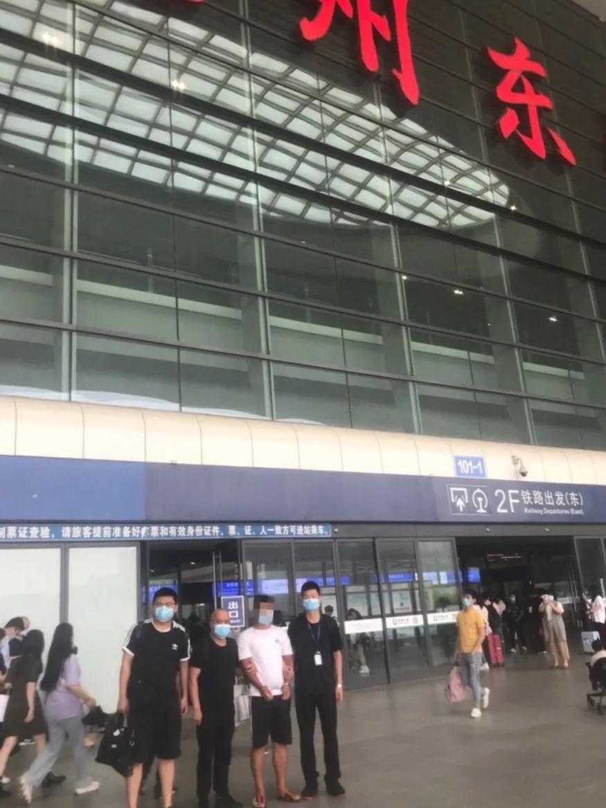 男子被骗1700万民警五天破案,男子转账11次被骗