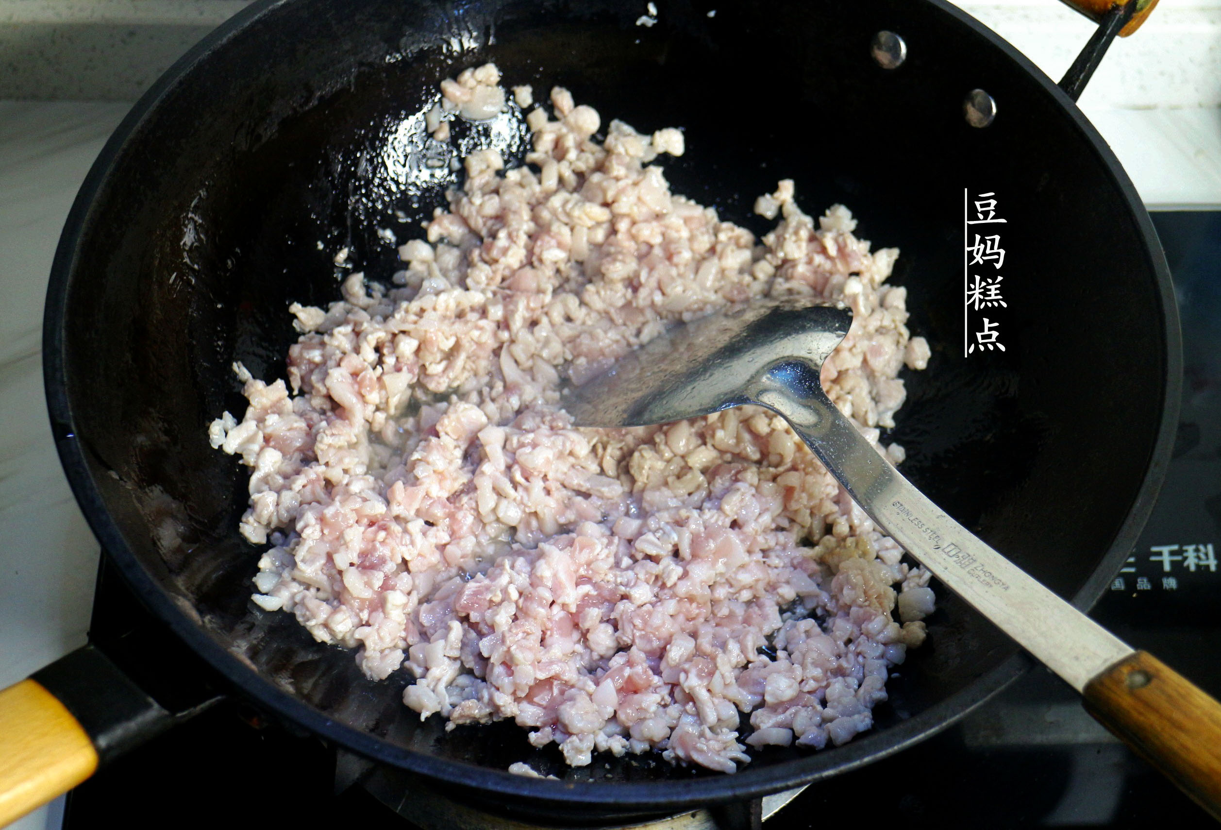 过年我家必做的6种小零食,过年每家必弄的包子