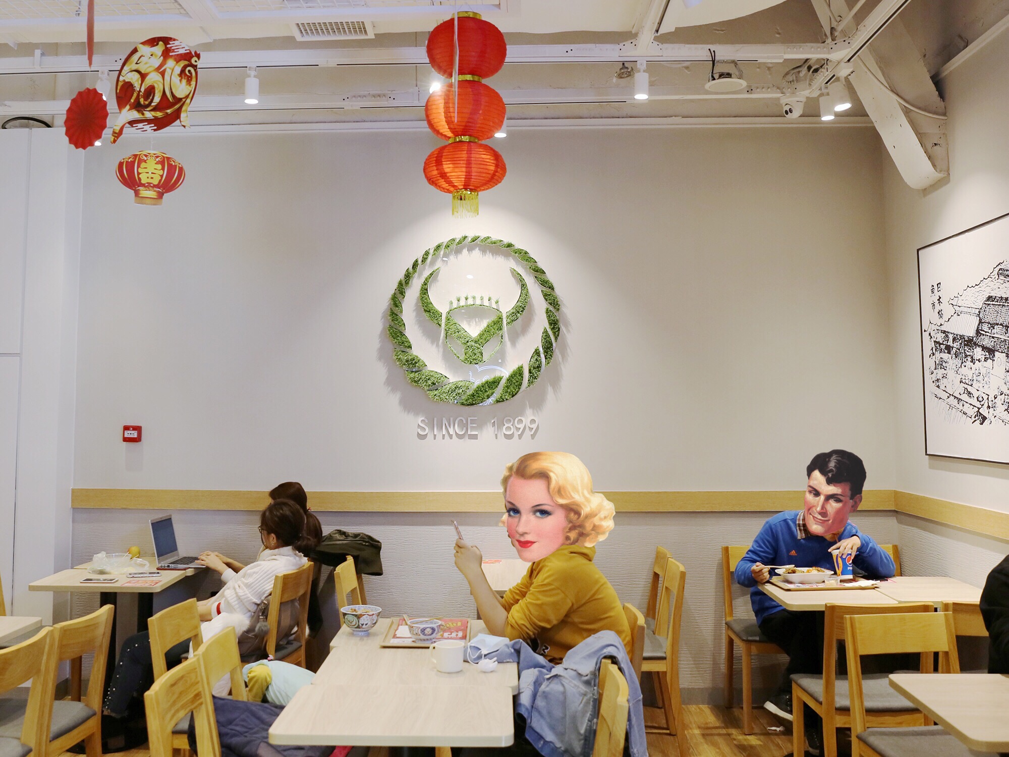 北京吉野家小龙虾饭,牛肉丼饭吉野家