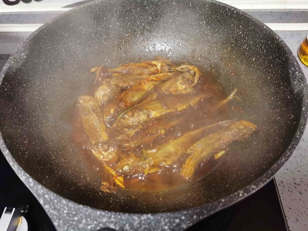 给鱼去腥和调味的料水怎么做,鱼最能避腥的做法