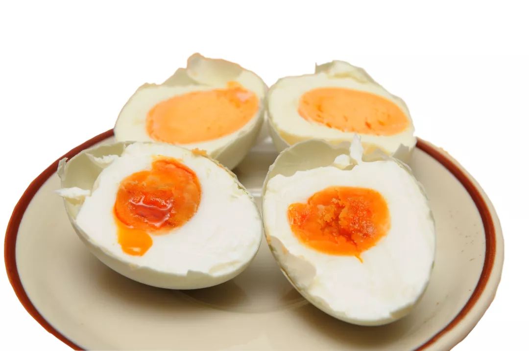 过去老太太腌鸡蛋的老方法,传统老法腌鸡蛋咸淡适口