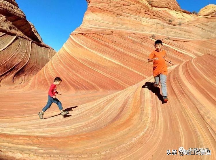 荒野乱斗流彩伊芙强度,荒野行动榴弹怎么用