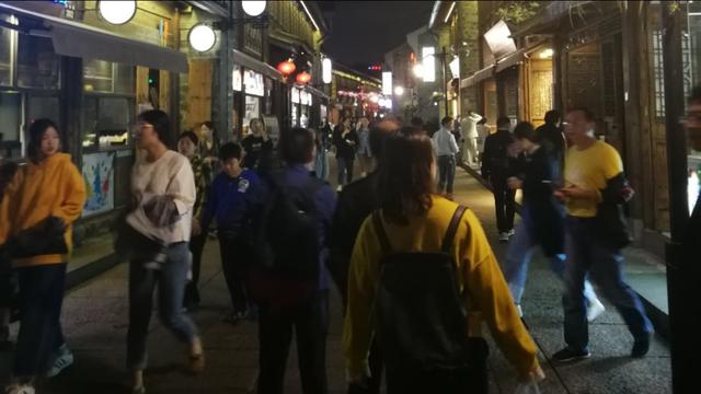 浙江类似南塘老街的地方,浙江有个什么老街