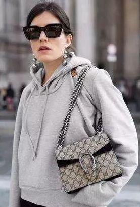 lv二手最受欢迎的包包,女孩子最受欢迎的包包