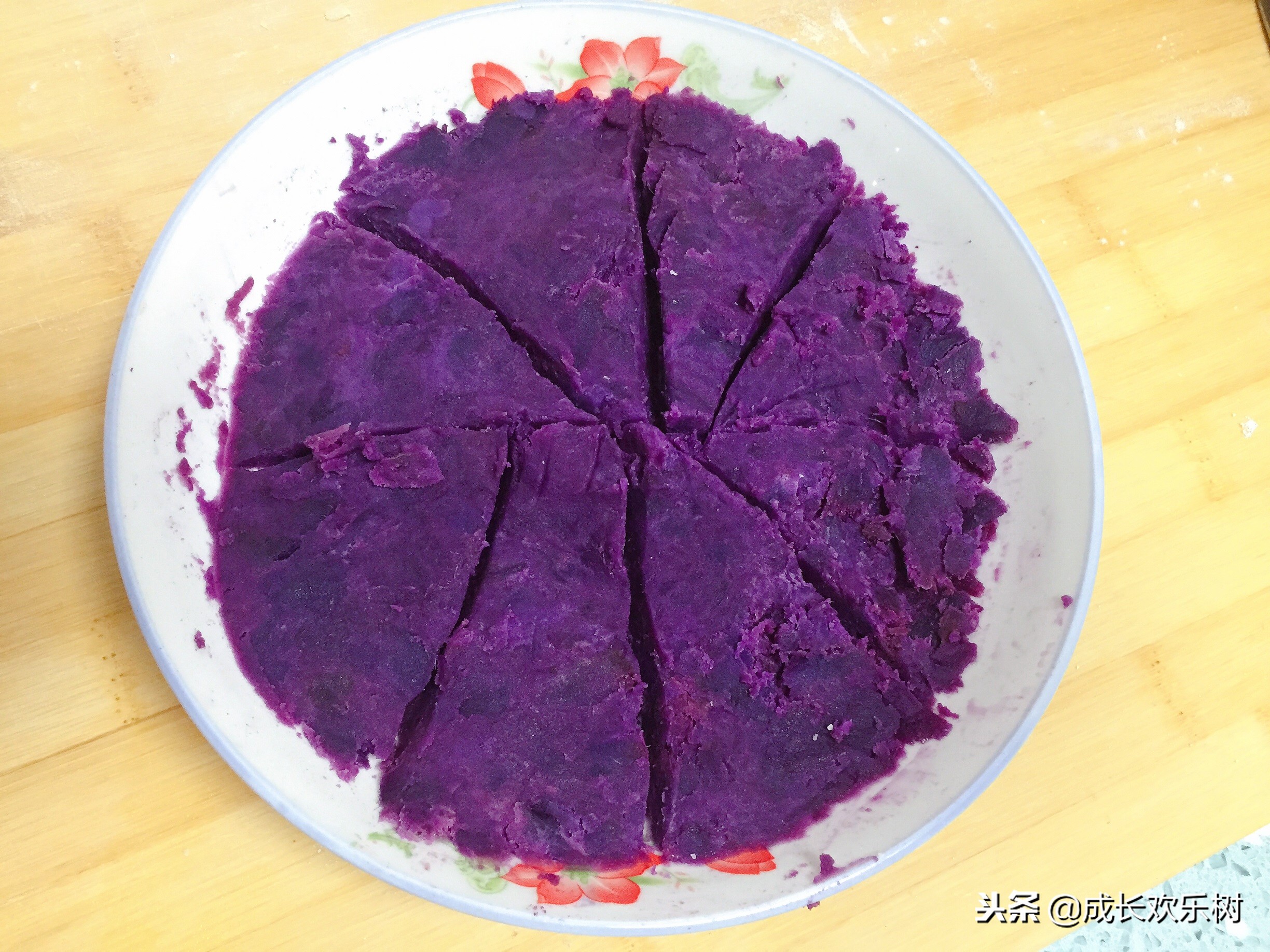 发面饼怎么做冷了不硬,冬天做发面饼怎样醒发的快