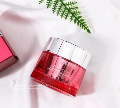 雅诗兰黛面霜滋润款测评,雅诗兰黛面霜抗衰老怎么选