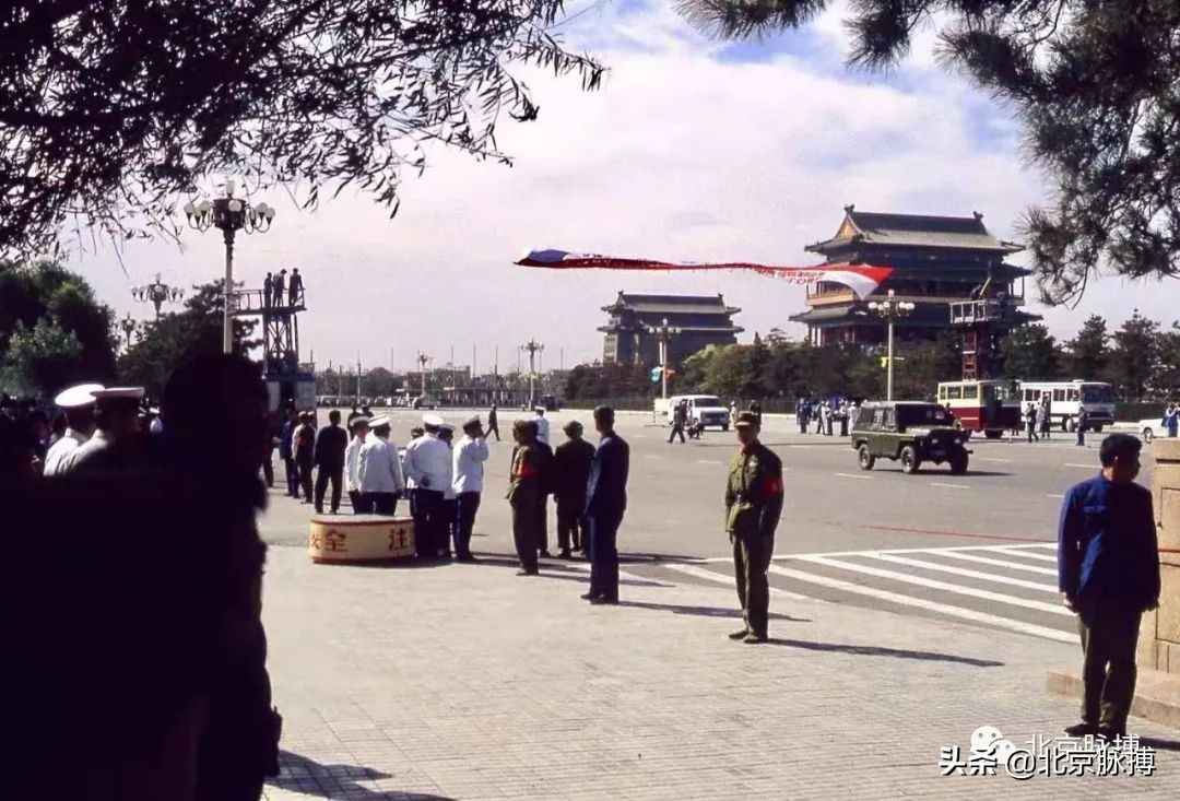 记忆中的北京绘画,这些画最能还原真实的老北京