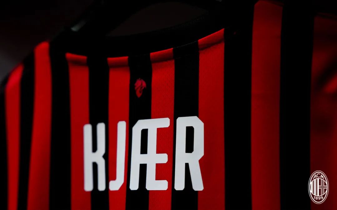 西蒙克亚尔照片,西蒙克亚尔最佳球员