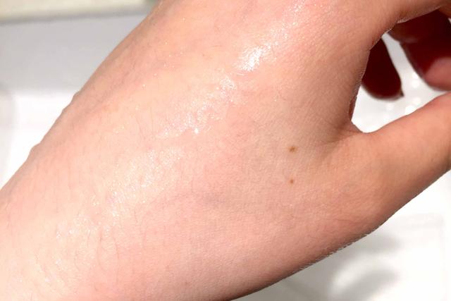 sana豆乳美白测评,sana豆乳哪款适合油性皮肤