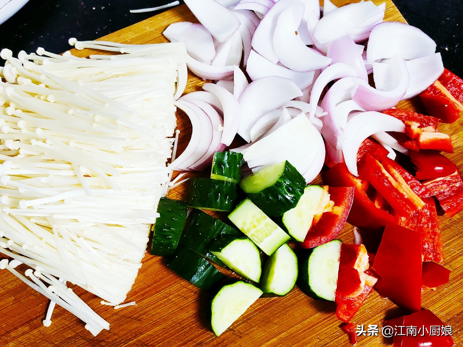 15元的虾做法,鲫鱼油焖小龙虾