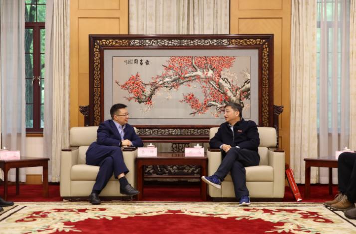 大动作！近日，华为总裁到访江苏这所一流大学！