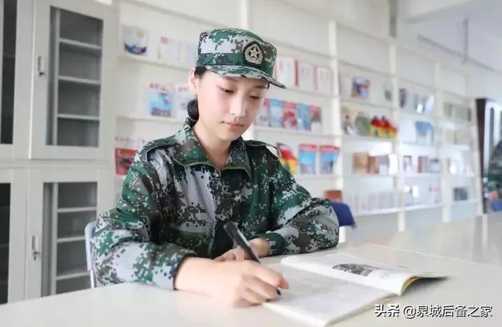 役前训练女兵标准,役前训练什么人会被淘汰