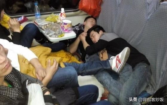 小伙坐41小时火车去拉萨,广东小伙到西藏旅游