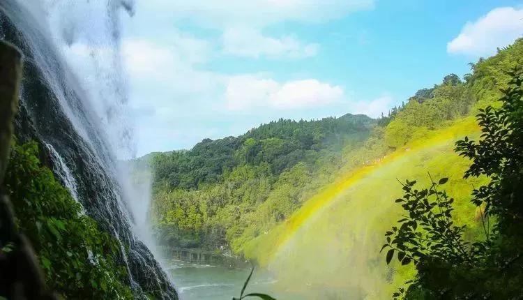 安顺黄果树瀑布最佳观赏时间,观赏黄果树瀑布领略它的壮观