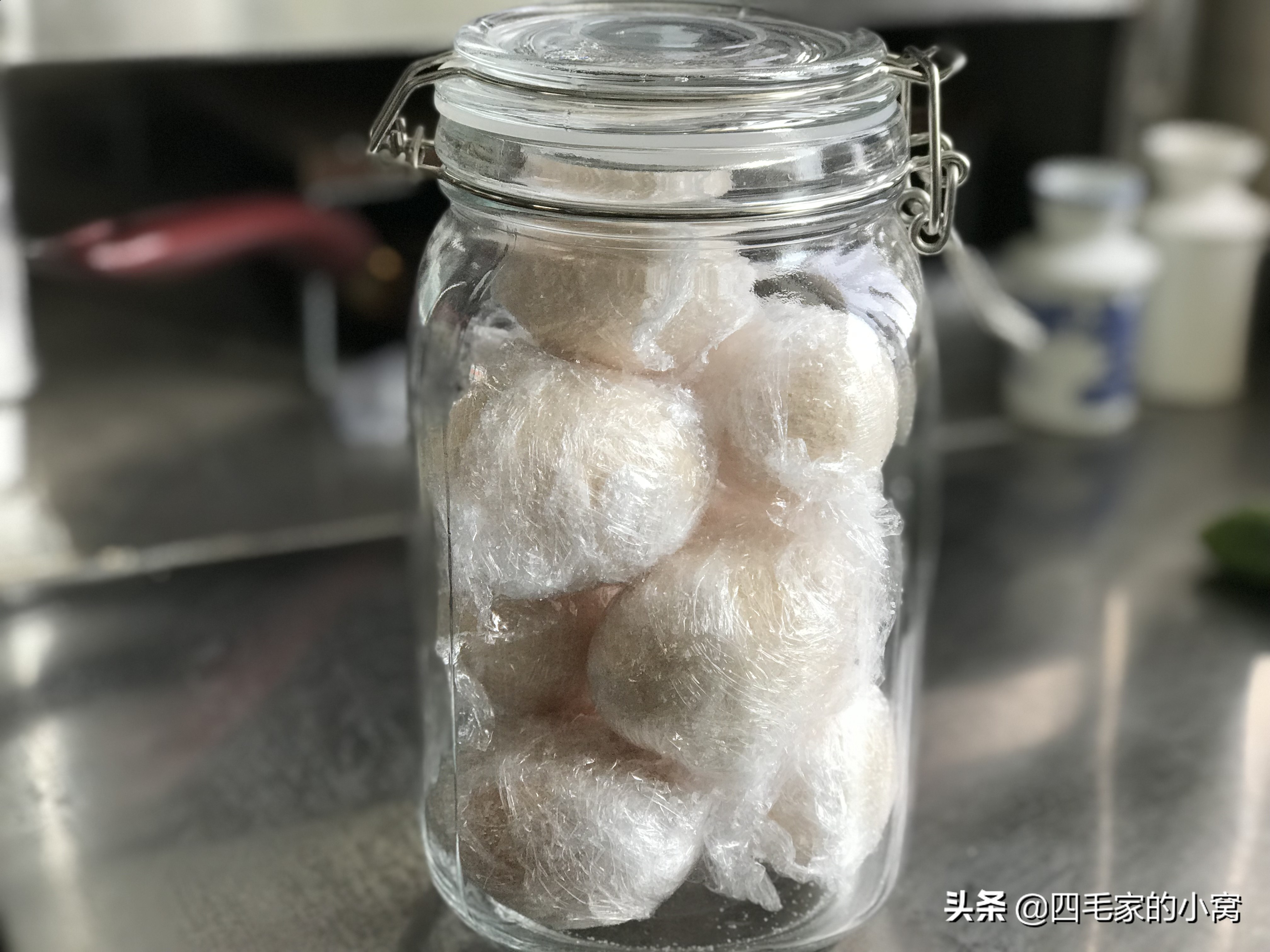 如何腌咸鸡蛋既不咸又有黄油,如何腌咸鸡蛋出黄油