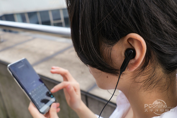 认真的优等生！三星UFLEX蓝牙耳机测评