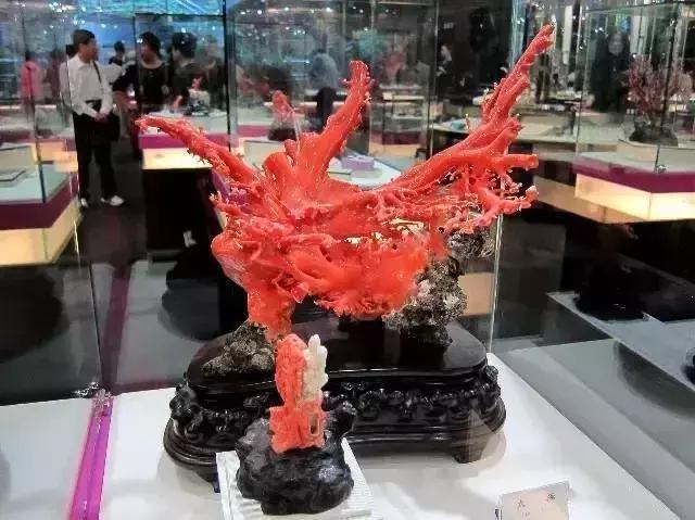 台湾红珊瑚博物馆雕刻作品展,台湾故宫最大的红珊瑚