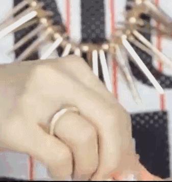 怎么用美妆蛋上妆不浮粉,美妆蛋太吃粉怎么办