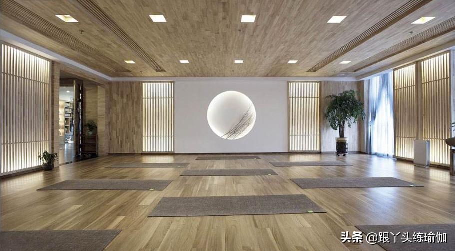 想上瑜伽教培班应该怎么咨询,想上瑜伽教练培训班怎么样