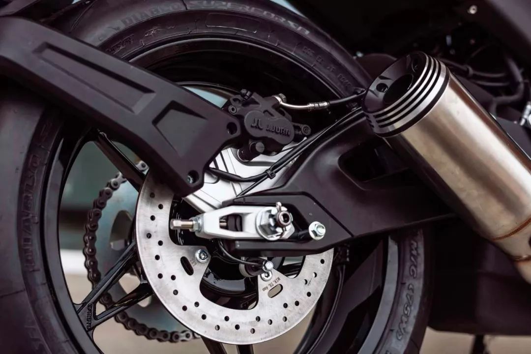 春风700cl-xadventure版,北京车展春风700cl-x运动版