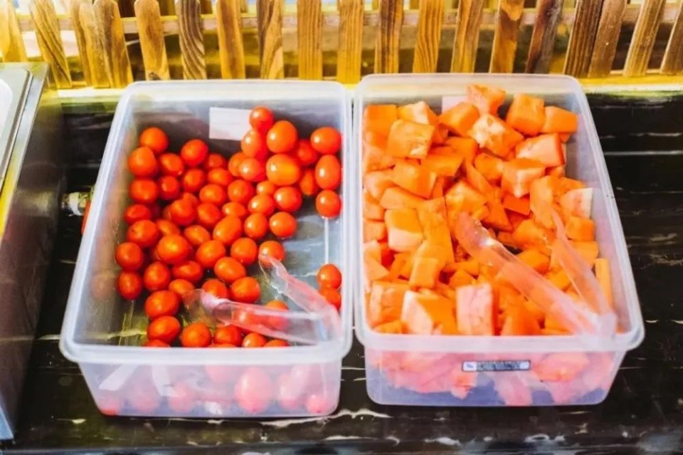 轰动火锅界的鲜货模式，老板放话：不新鲜就退货