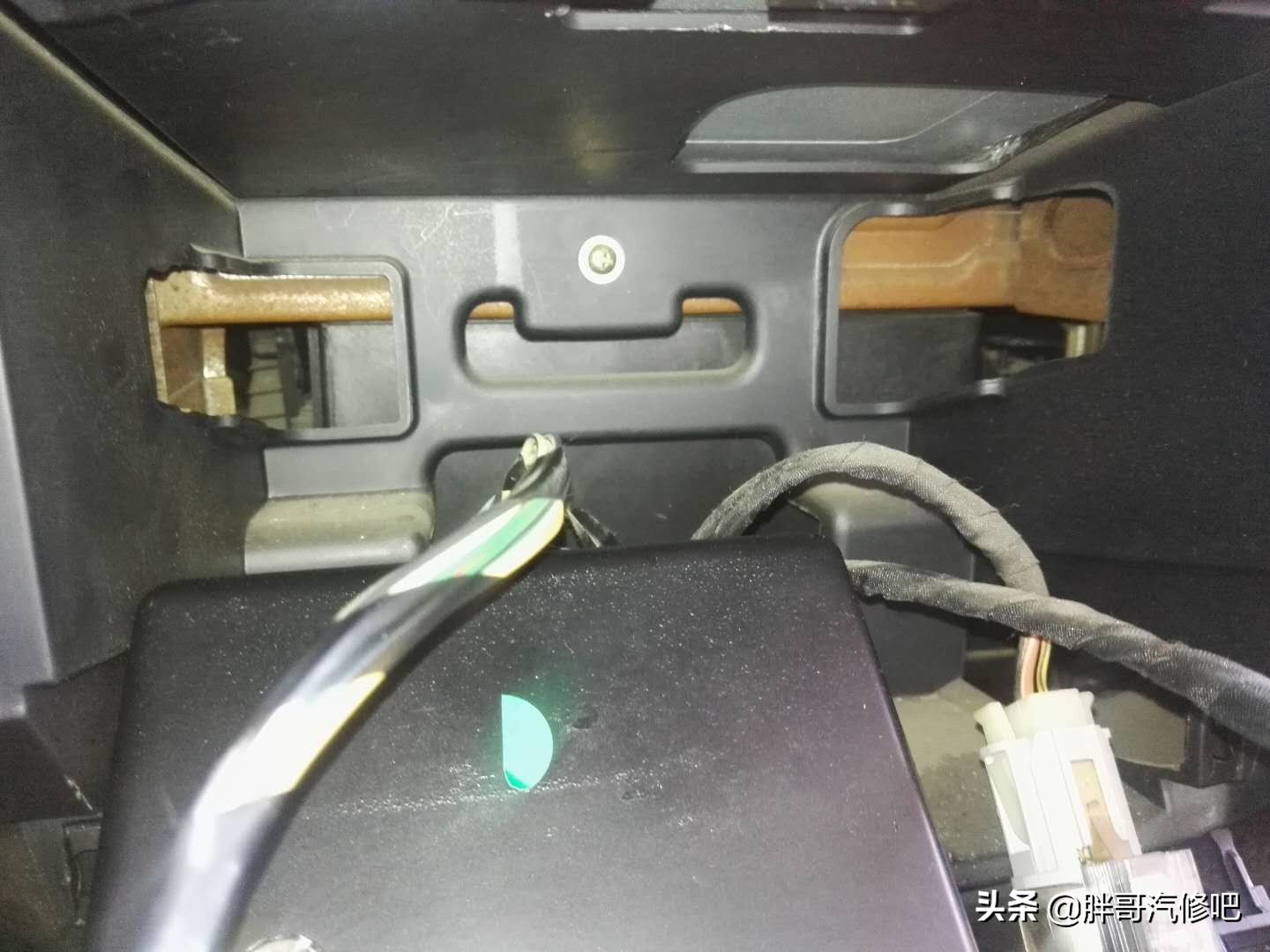 胖哥试车噪音小的车,胖哥现场表现