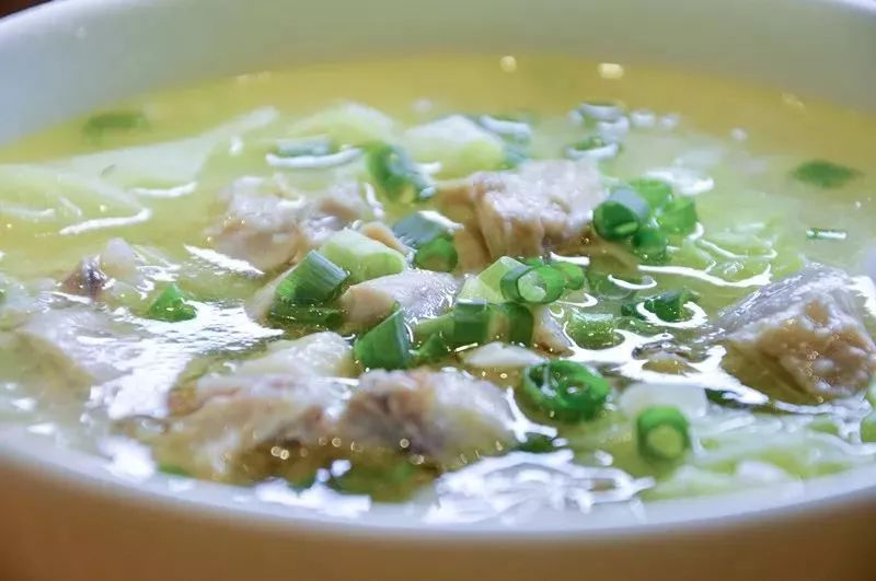 乐山是一个美丽的城市,乐山一个为了吃而来的城市