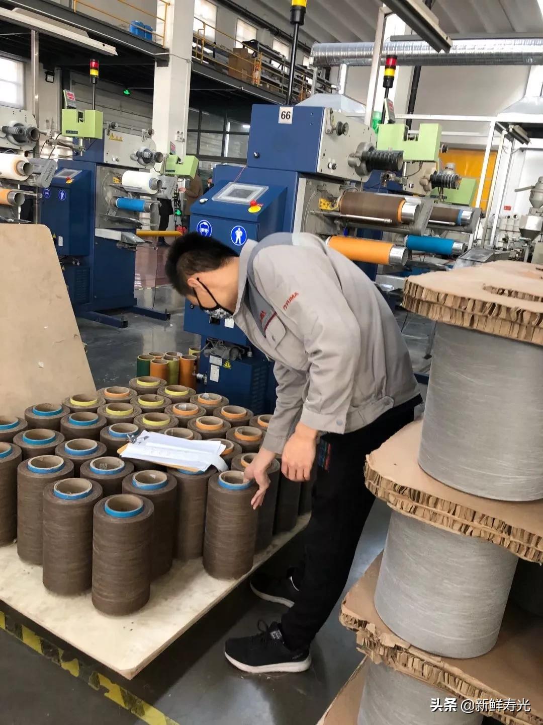 复工复产现场实拍,走进生产车间工人们紧张有序