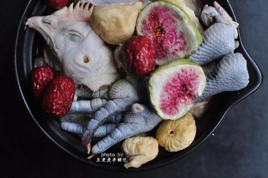 无花果干鸡汤,适合夏天的无花果干煲鸡汤做法