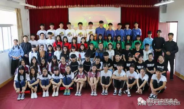 汕头哪些中专校服好看,汕头潮阳黄色校服是哪个学校