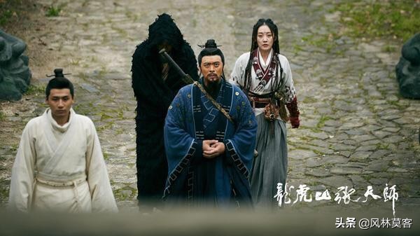 电视剧龙虎山张天师经典片段,龙虎山张天师电影结局真有鬼吗