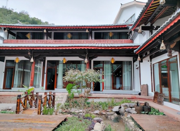 云南禄丰旅游线路攻略图,云南冬季自驾游最佳线路图