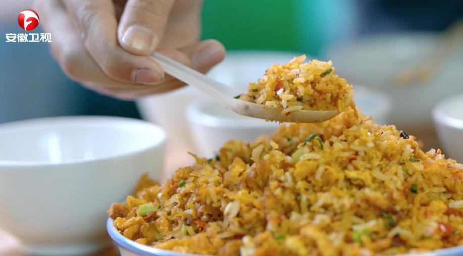 《民宿里的中国》重回万峰林，慕名而来尝鲜人间至味！