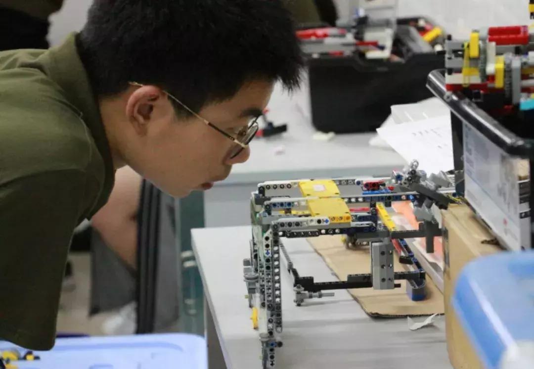 合肥一中美国高中夏季体验课,合肥一中国际班的课程