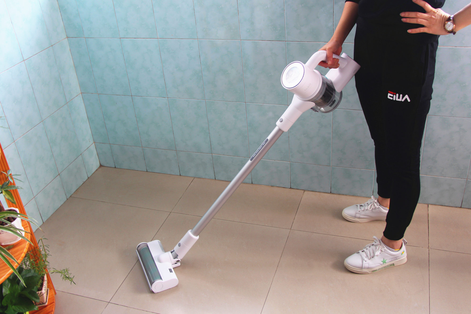 容易清理吸尘器推荐,无死角自动吸尘器推荐家用第一名