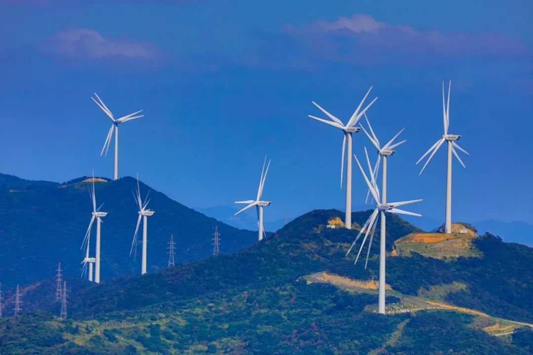 爬完所有雪山就释怀,爬完所有的名山