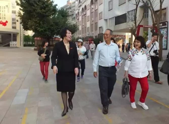 陈嘉庚企业发达靠他的精神和品格,和陈嘉庚同期的华侨巨富