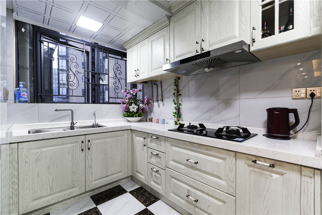 娴╁ぉ瑁呴グ鍏ㄦ,娴╁ぉ瑁呴グ閭辨枌