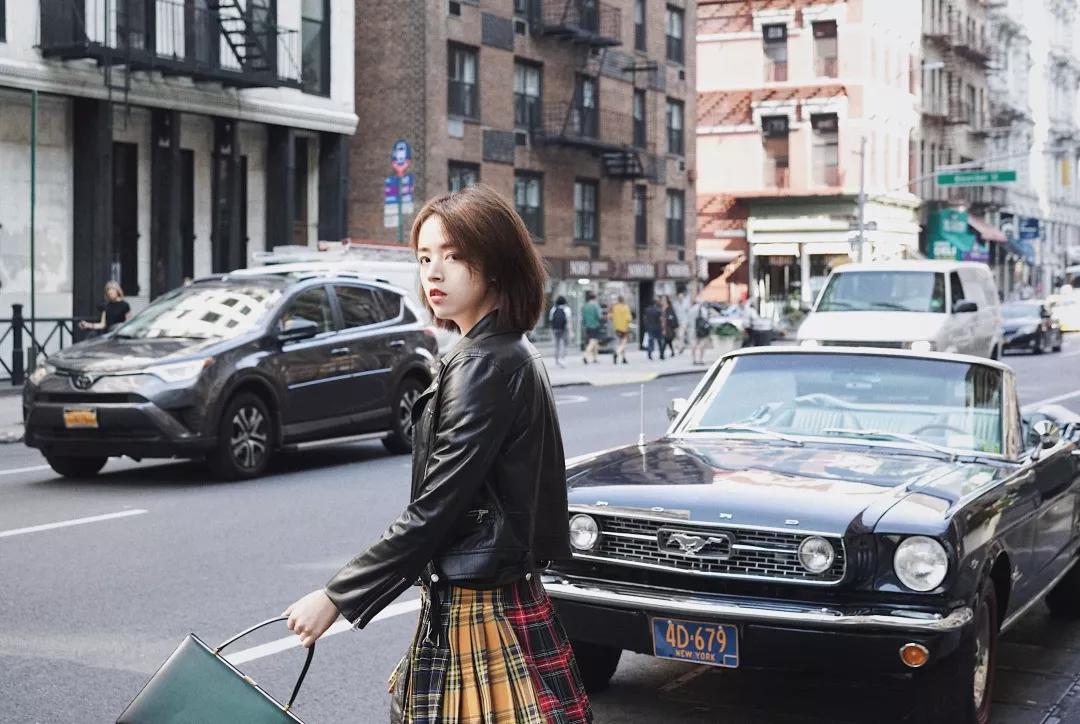 早春风衣穿搭高级感,早春穿搭颜色毛衣外套