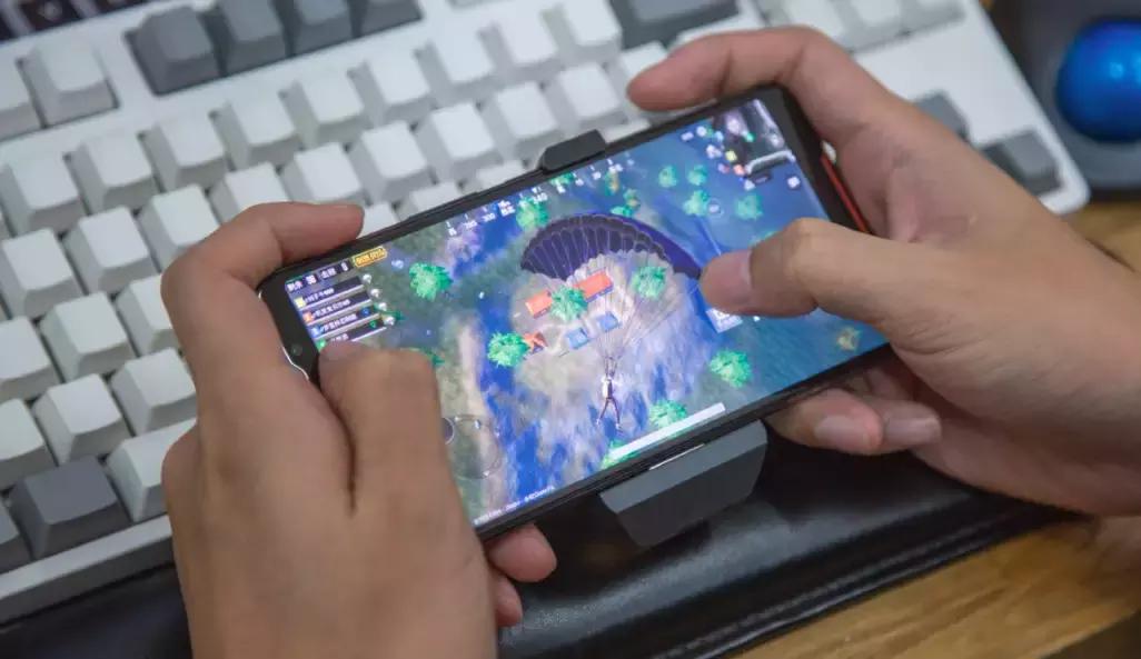 讲述游戏发展史的游戏,浅谈手机游戏