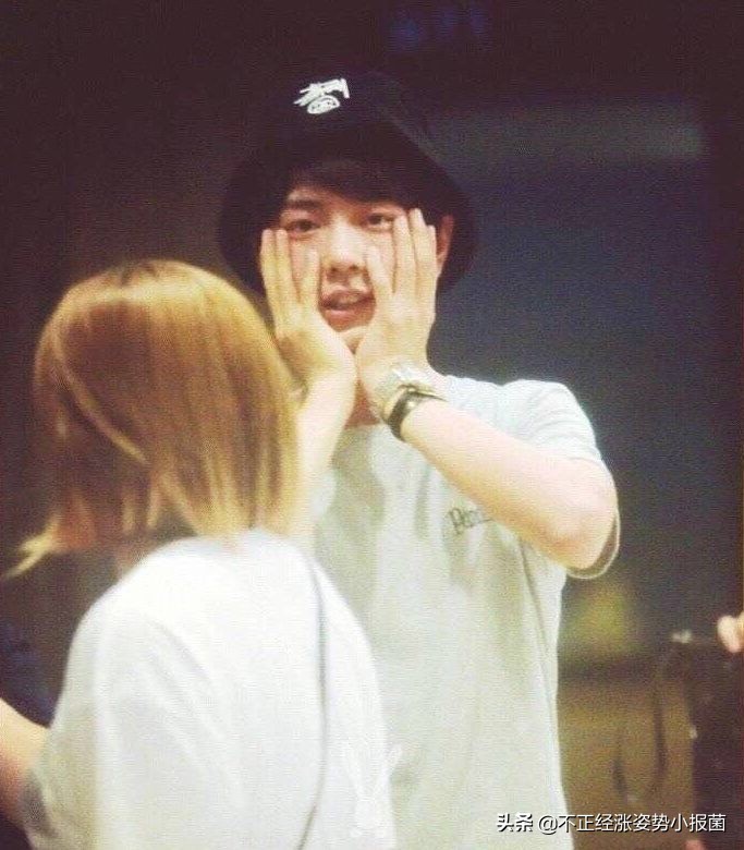 肖战背后的真实感受,肖战背后的辛酸谁人知