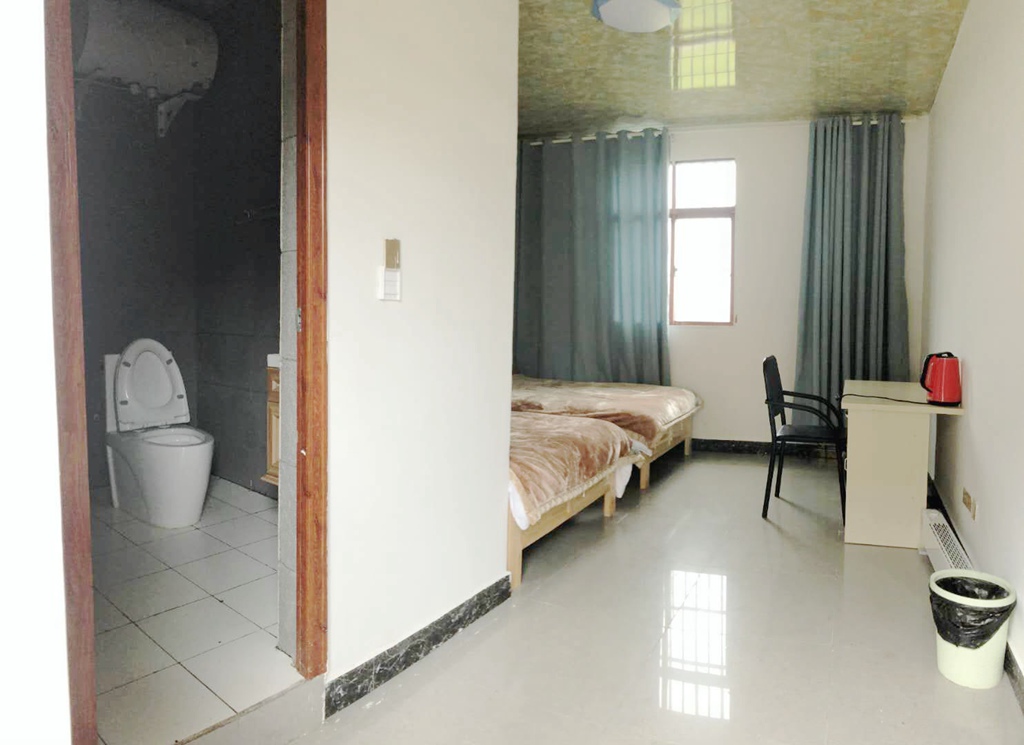 云南昭通大山包黑颈鹤攻略,云南黑颈鹤旅游