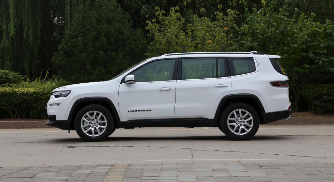 叫好不叫座车，起步2.0T+9AT，比汉兰达便宜的指挥官为何没人买？