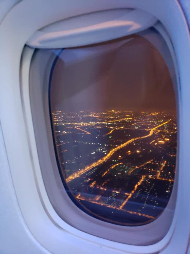 一杯敬故乡一杯敬远方下一句,一杯敬故乡一杯敬远方的歌名