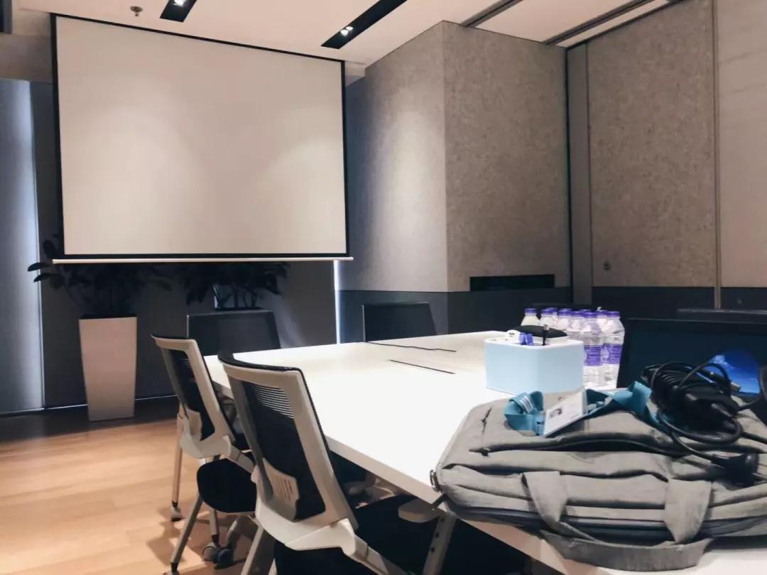 进小公司还是大公司工作好,刚毕业去私企还是国企