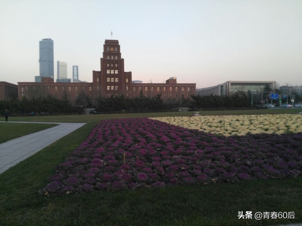 大连人民广场,大连人民广场老建筑